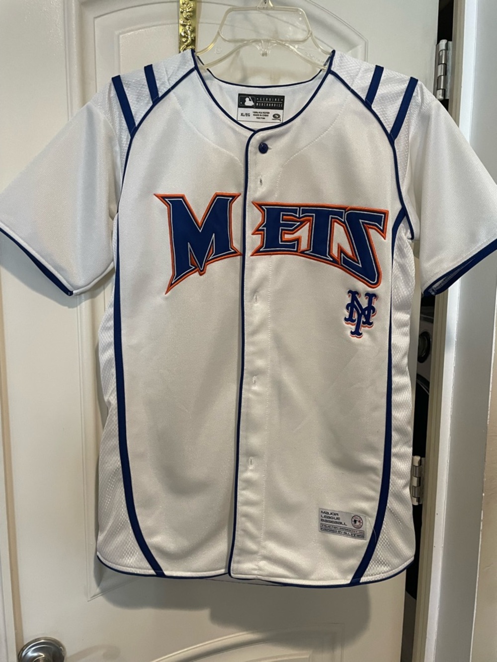 Majestic White New York Mets Button-Up Jersey with Blue & Orange Logo